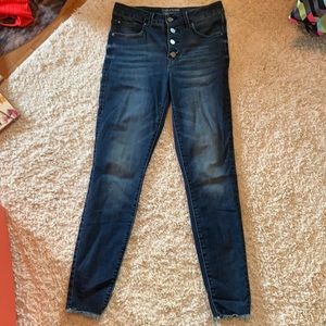 Maurices High waisted 4 button denim